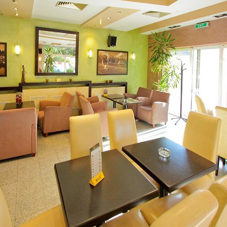 Villa Modena 수보티차 외부 사진